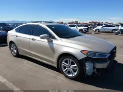 3FA6P0HD9JR104572 2018 FORD FUSION