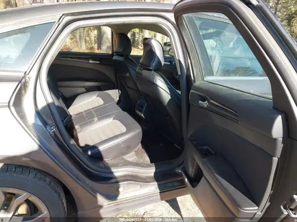 3FA6P0HD9JR112977 2018 FORD FUSION - Image 8
