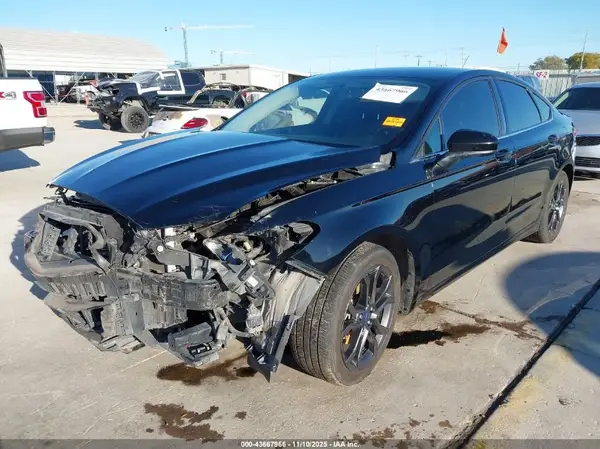 3FA6P0HD9JR131156 2018 FORD FUSION - Image 2