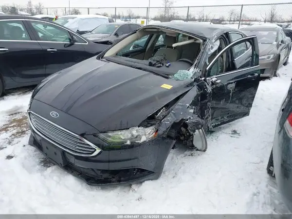 3FA6P0HD9JR146966 2018 FORD FUSION - Image 2