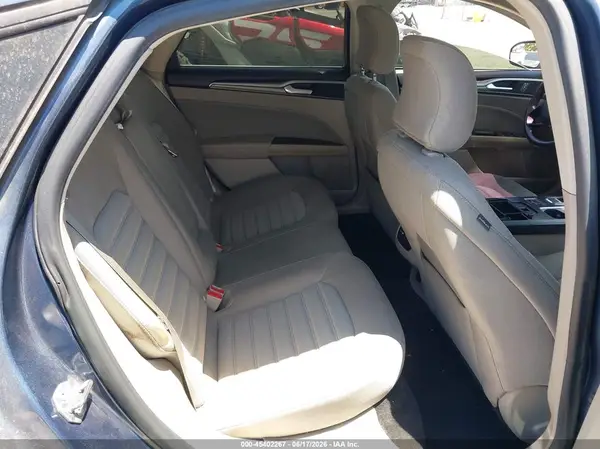3FA6P0HD9JR154565 2018 FORD FUSION - Image 8