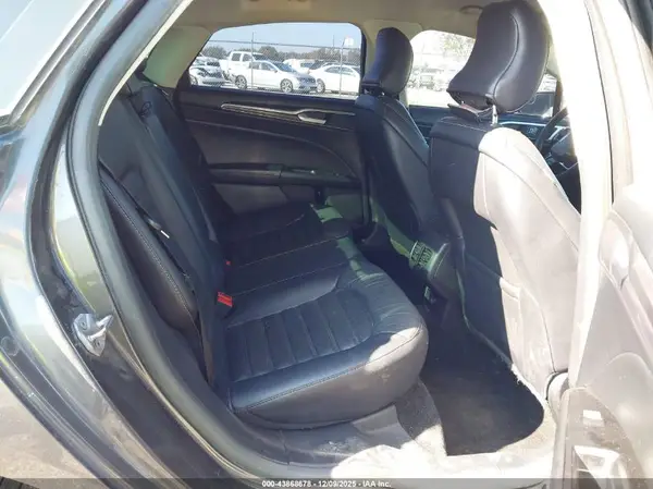 3FA6P0HD9JR158373 2018 FORD FUSION - Image 8