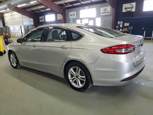 3FA6P0HD9JR170426 2018 FORD FUSION - Image 2