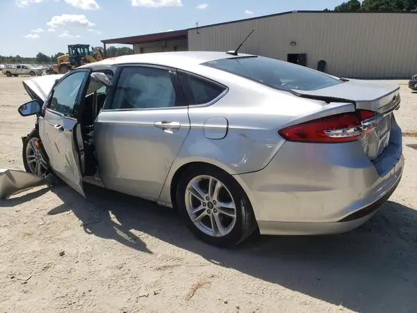 3FA6P0HD9JR175934 2018 FORD FUSION - Image 2