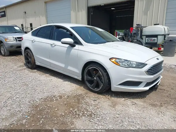 3FA6P0HD9JR184293 2018 FORD FUSION - Image 1