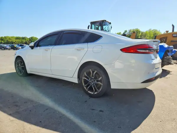 3FA6P0HD9JR184777 2018 FORD FUSION - Image 2