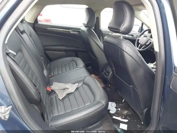 3FA6P0HD9JR185850 2018 FORD FUSION - Image 8