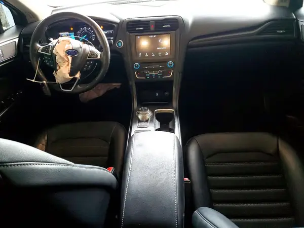 3FA6P0HD9JR189915 2018 FORD FUSION - Image 8