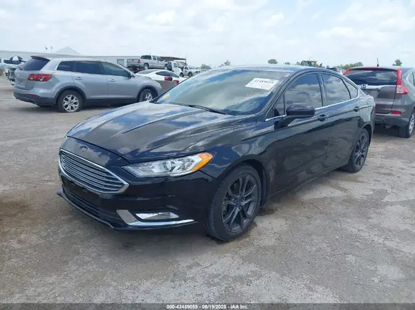3FA6P0HD9JR199618 2018 FORD FUSION - Image 2