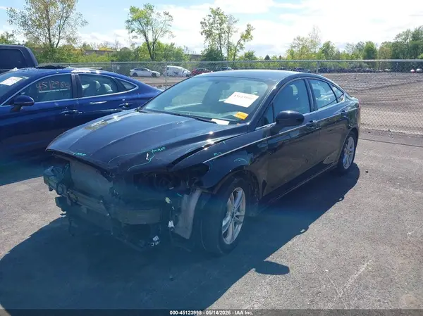 3FA6P0HD9JR203201 2018 FORD FUSION - Image 2