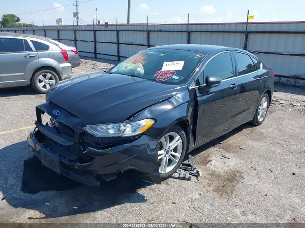 3FA6P0HD9JR213646 2018 FORD FUSION - Image 2