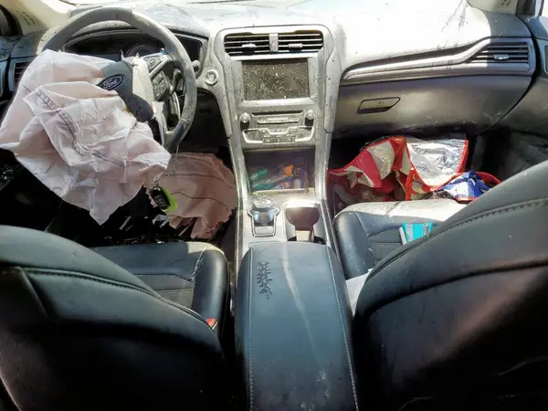 3FA6P0HD9JR218099 2018 FORD FUSION - Image 8
