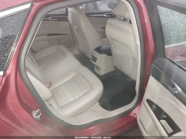 3FA6P0HD9JR223609 2018 FORD FUSION - Image 8