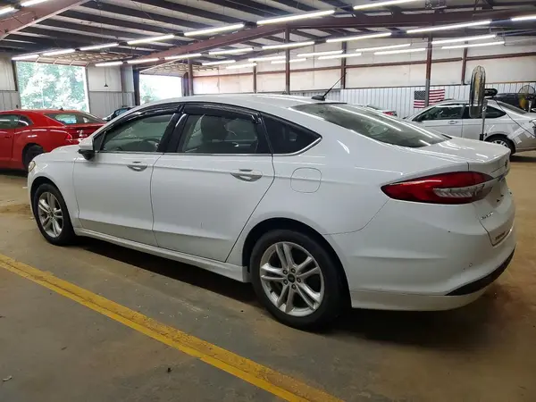 3FA6P0HD9JR237848 2018 FORD FUSION - Image 2