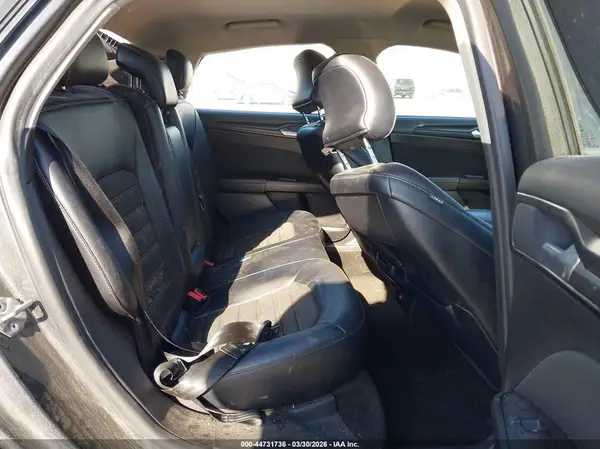 3FA6P0HD9JR267643 2018 FORD FUSION - Image 8
