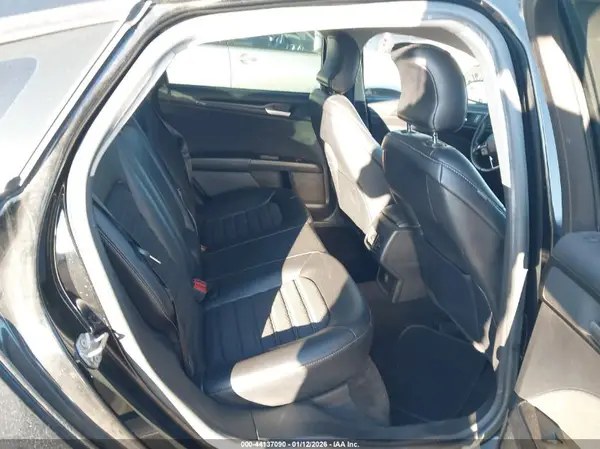 3FA6P0HD9JR268243 2018 FORD FUSION - Image 8