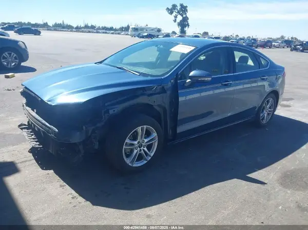 3FA6P0HD9JR278576 2018 FORD FUSION - Image 2