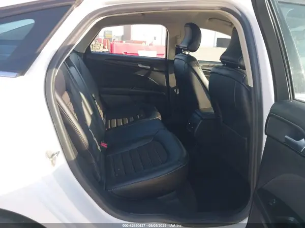 3FA6P0HD9JR279940 2018 FORD FUSION - Image 8
