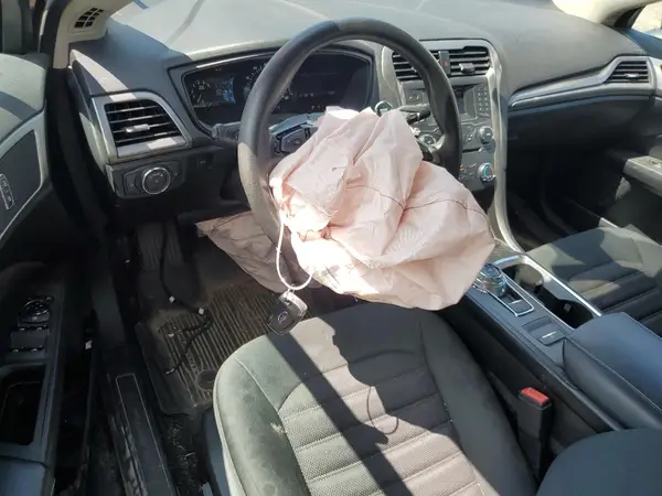 3FA6P0HD9JR281638 2018 FORD FUSION - Image 8