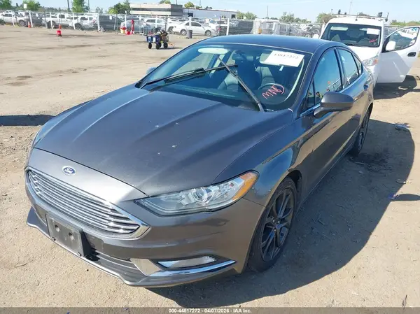 3FA6P0HD9JR285723 2018 FORD FUSION - Image 2