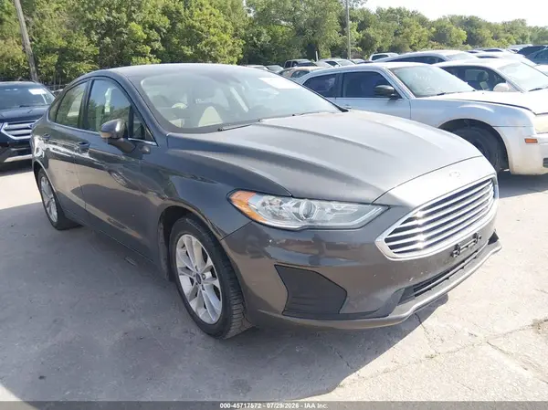 3FA6P0HD9KR103407 2019 FORD FUSION - Image 1