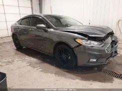3FA6P0HD9KR103813 2019 FORD FUSION
