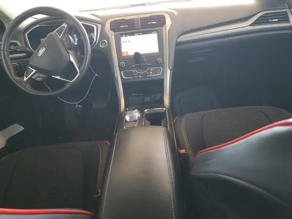 3FA6P0HD9KR104489 2019 FORD FUSION - Image 8