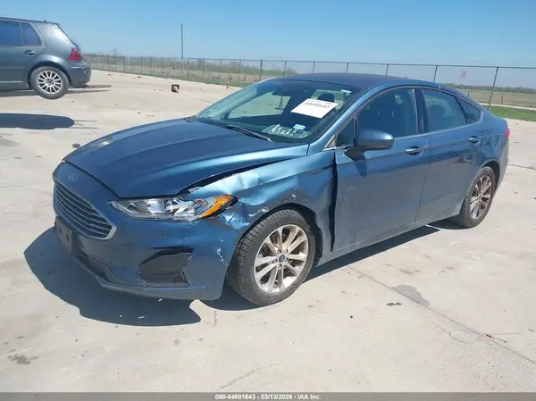 3FA6P0HD9KR113743 2019 FORD FUSION - Image 2