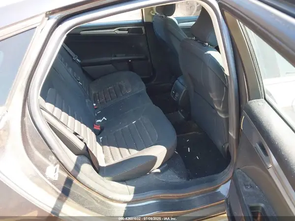 3FA6P0HD9KR146533 2019 FORD FUSION - Image 8