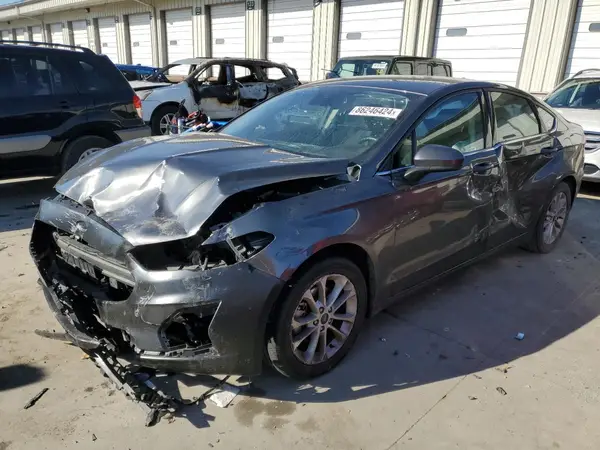 3FA6P0HD9KR151179 2019 FORD FUSION - Image 1
