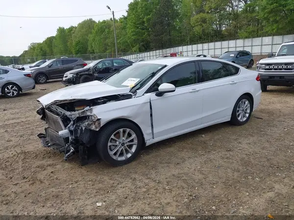 3FA6P0HD9KR160108 2019 FORD FUSION - Image 2