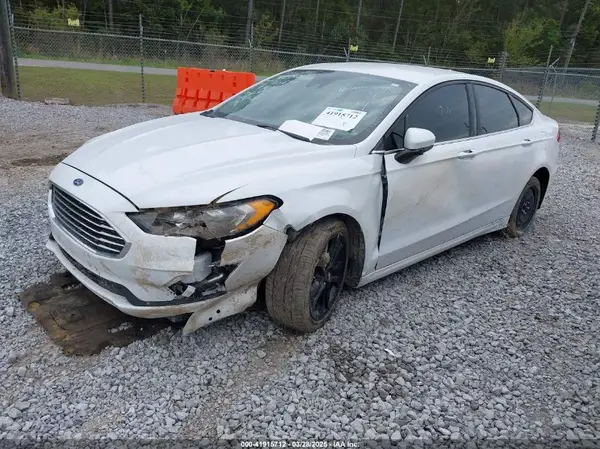 3FA6P0HD9KR160898 2019 FORD FUSION - Image 2
