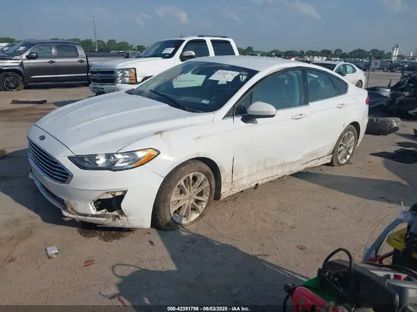 3FA6P0HD9KR171383 2019 FORD FUSION - Image 2