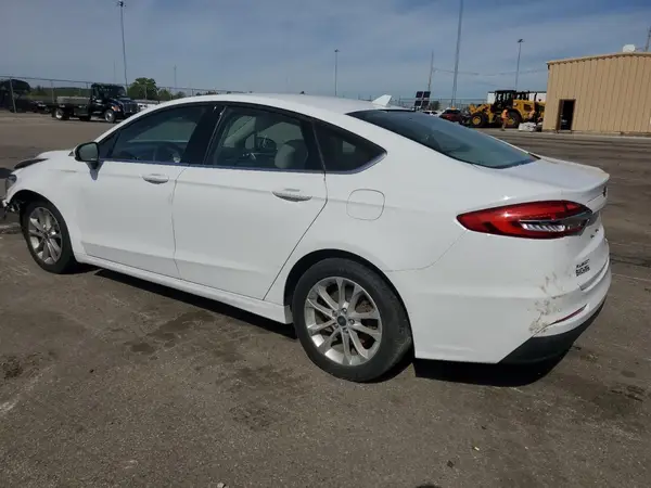 3FA6P0HD9KR183193 2019 FORD FUSION - Image 2
