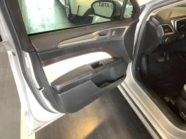 3FA6P0HD9KR186479 2019 FORD FUSION - Image 2