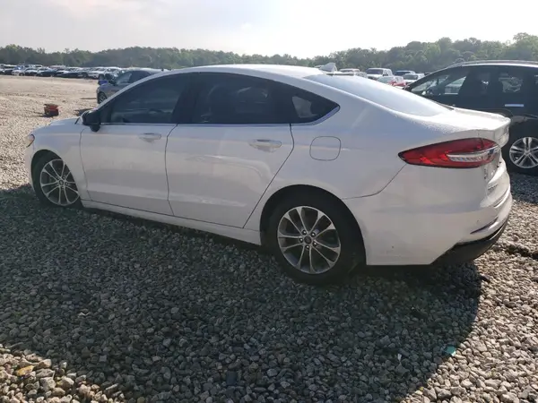 3FA6P0HD9KR192914 2019 FORD FUSION - Image 2