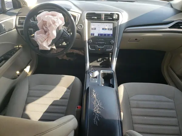 3FA6P0HD9KR192914 2019 FORD FUSION - Image 8