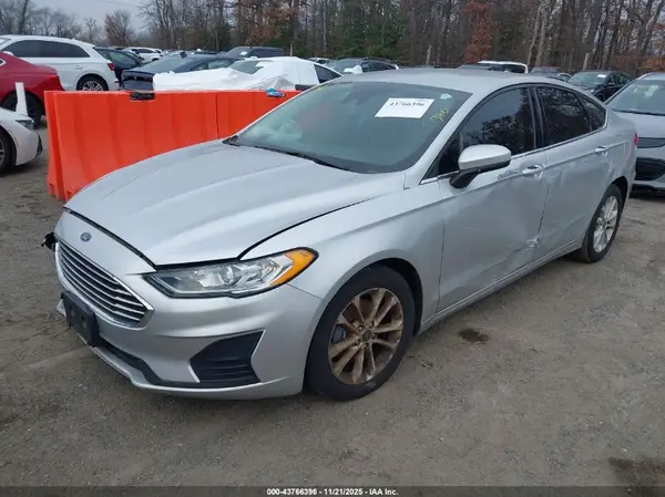 3FA6P0HD9KR194405 2019 FORD FUSION - Image 2
