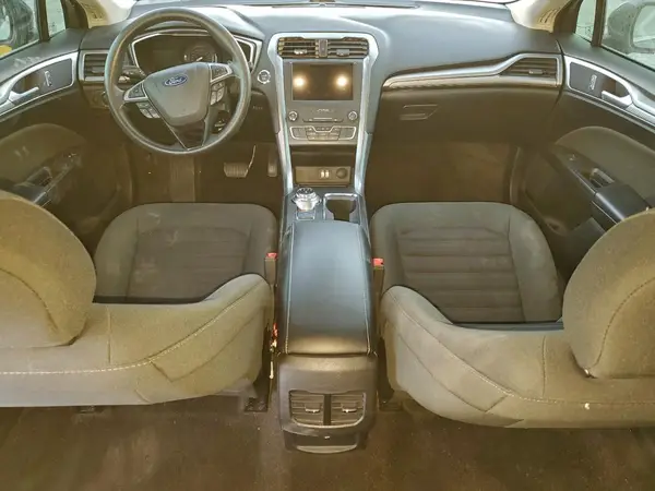 3FA6P0HD9KR200378 2019 FORD FUSION - Image 8