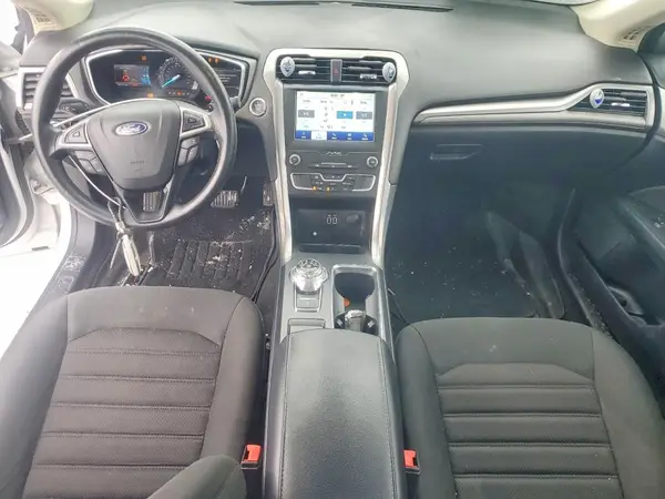 3FA6P0HD9KR215219 2019 FORD FUSION - Image 8