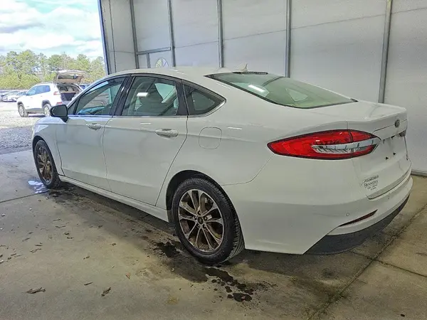3FA6P0HD9KR217021 2019 FORD FUSION - Image 2