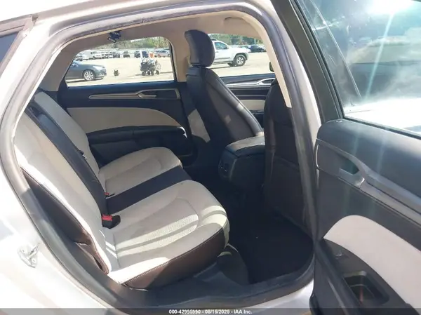 3FA6P0HD9KR249970 2019 FORD FUSION - Image 8