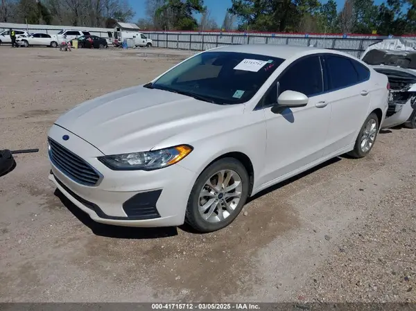 3FA6P0HD9KR280619 2019 FORD FUSION - Image 2