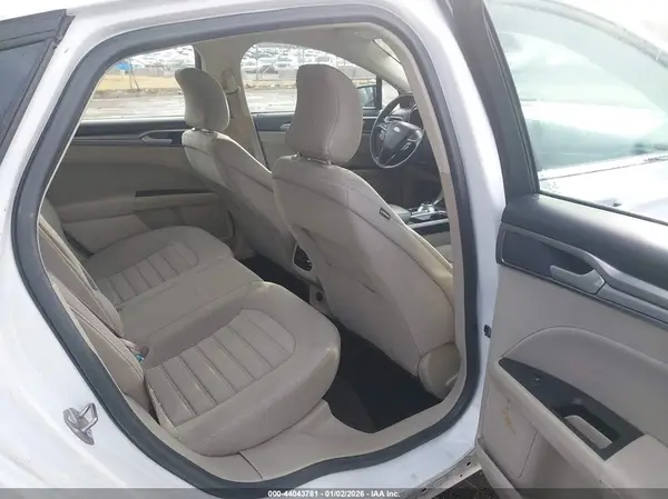 3FA6P0HD9KR280913 2019 FORD FUSION - Image 8