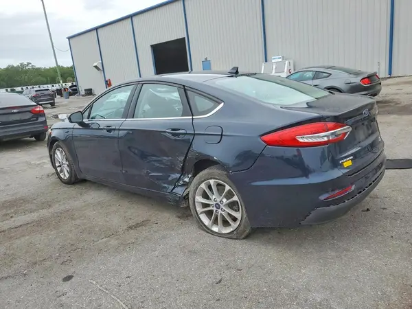 3FA6P0HD9LR104705 2020 FORD FUSION - Image 2