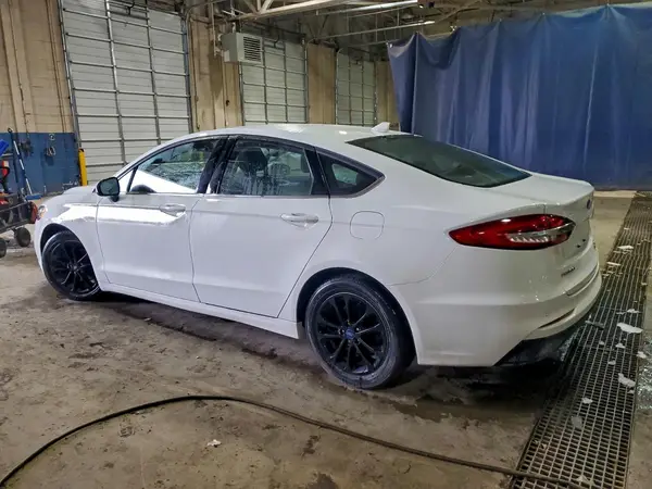 3FA6P0HD9LR108902 2020 FORD FUSION - Image 2
