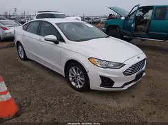 3FA6P0HD9LR113064 2020 FORD FUSION