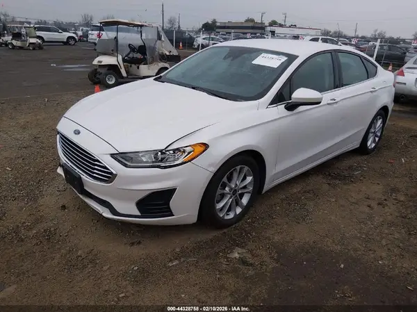 3FA6P0HD9LR113064 2020 FORD FUSION - Image 2