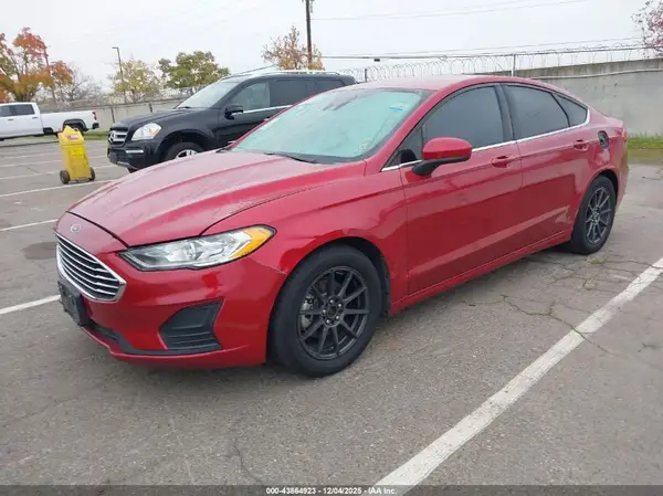 3FA6P0HD9LR114523 2020 FORD FUSION - Image 2
