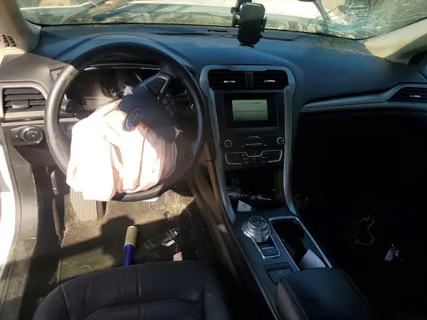 3FA6P0HD9LR119849 2020 FORD FUSION - Image 8